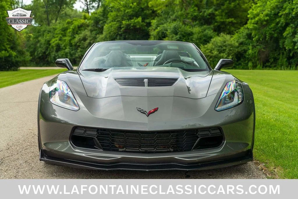 Used 2015 Gray Chevrolet Z06 image 15