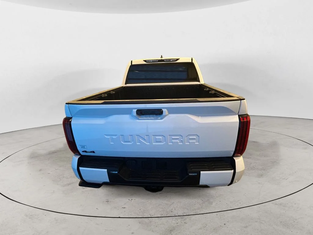 New 2026 Ice Cap Toyota SR5 image 4