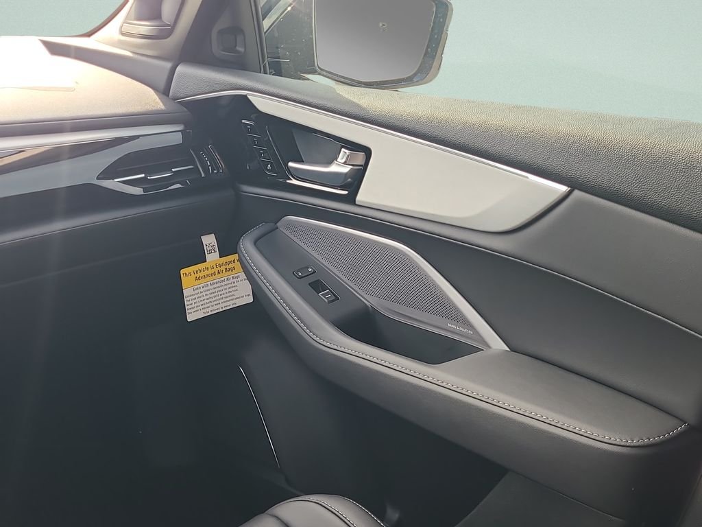 New 2026 Majestic Black Pearl Acura Technology Package image 13