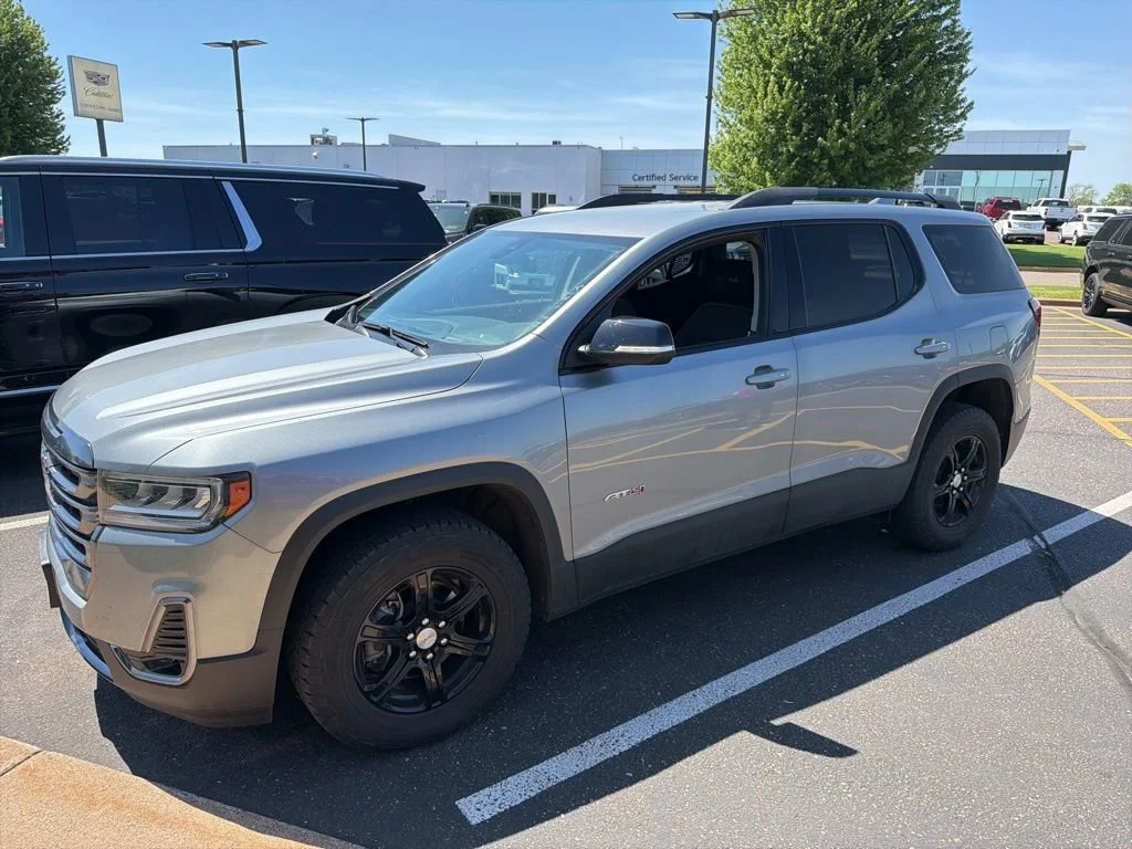 2023 GMC Acadia AT4 AWD's photo