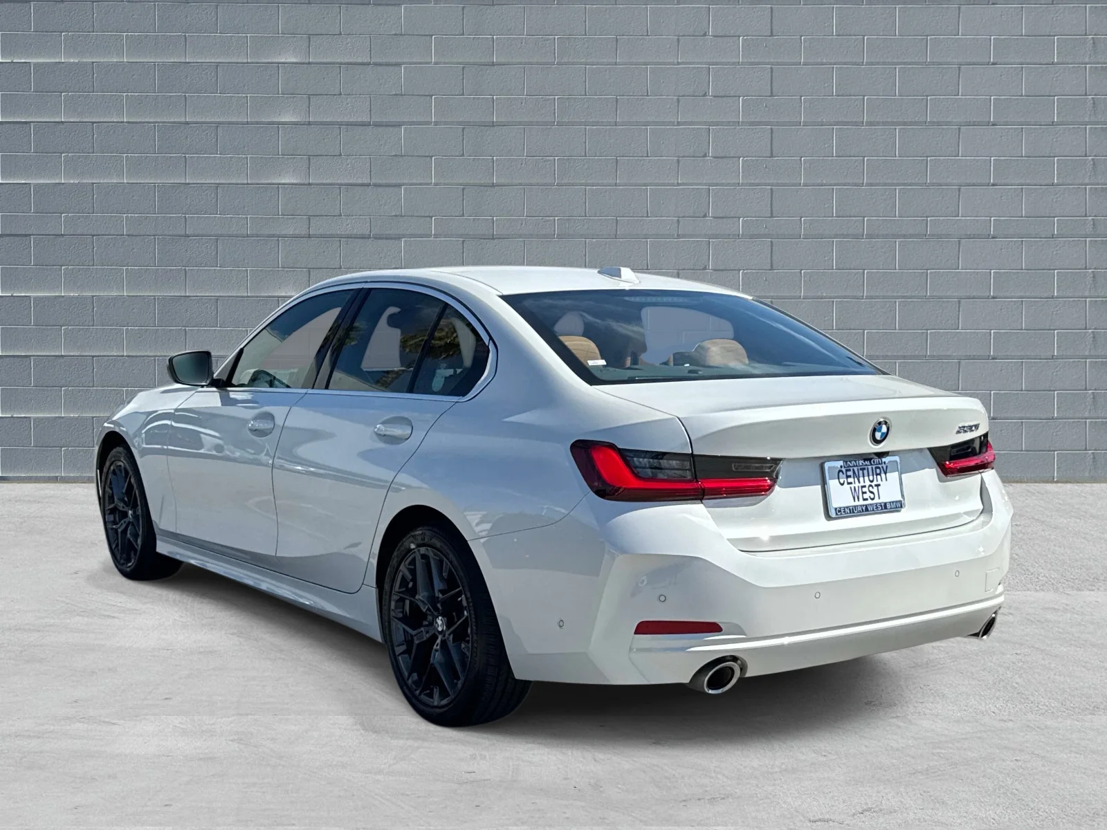 Used 2025 Mineral White Metallic BMW 330i Sedan image 3