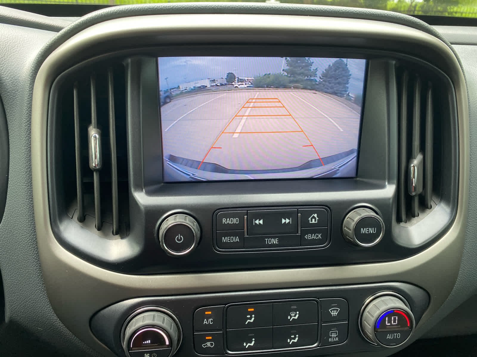 Used 2016 BLACK Chevrolet 4WD Z71 image 15