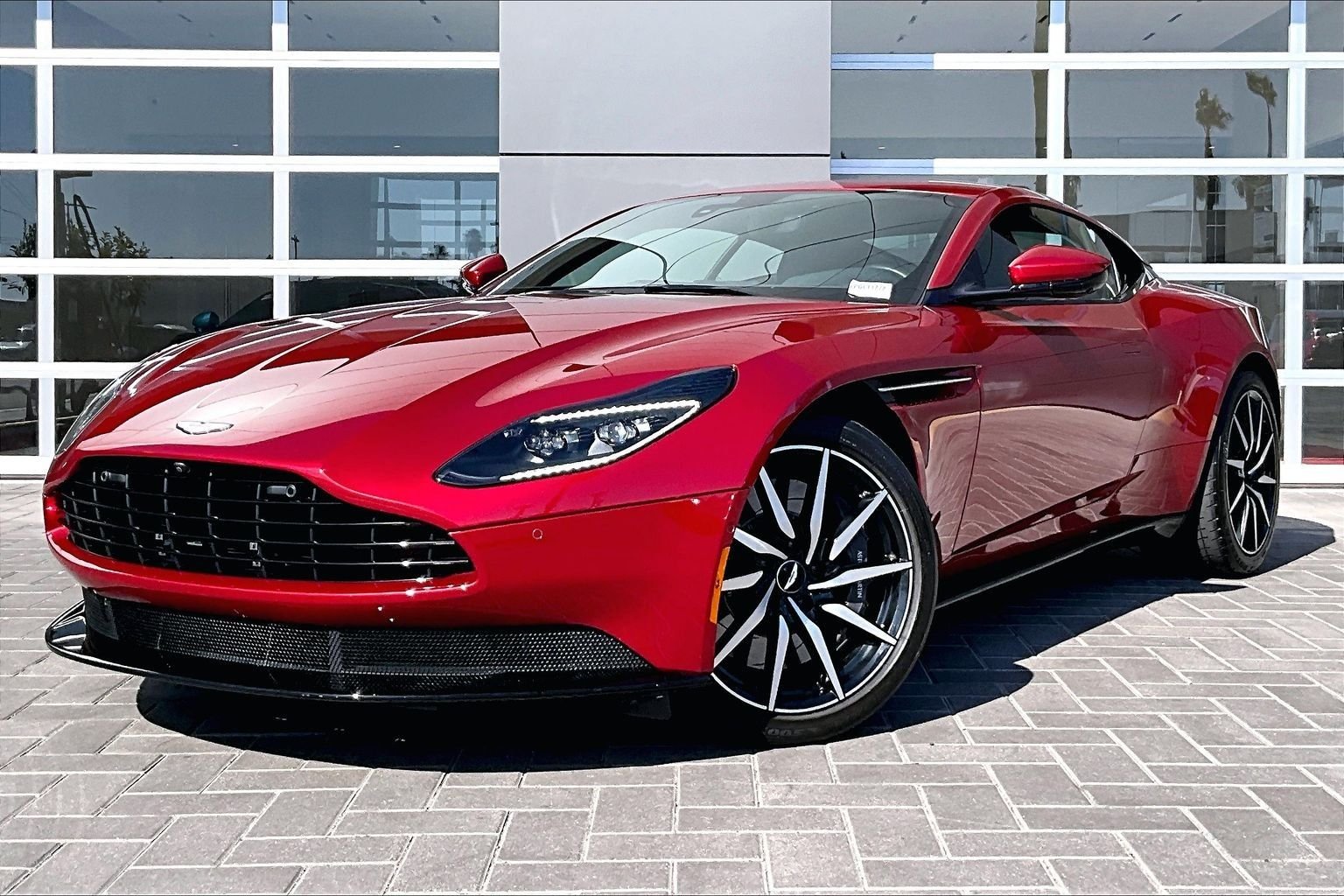 Used 2023 Red Aston Martin Base image 1