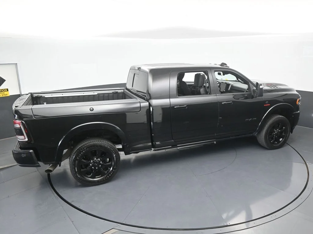 Used 2023 Diamond Black Crystal Pearlcoat Ram Limited image 65