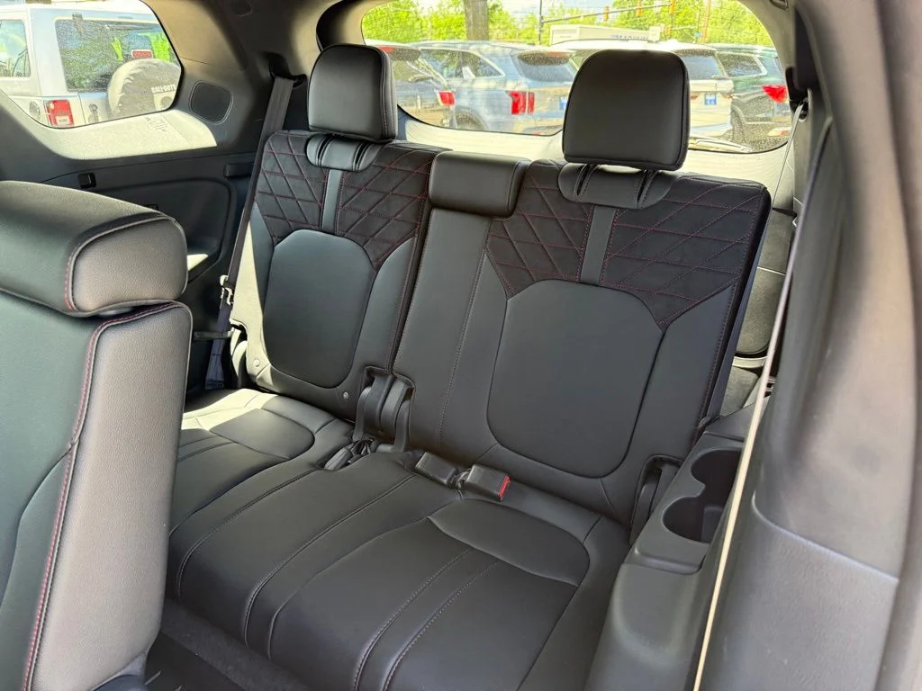 Certified Used 2026 Solar Silver Metallic Honda Black Edition image 18