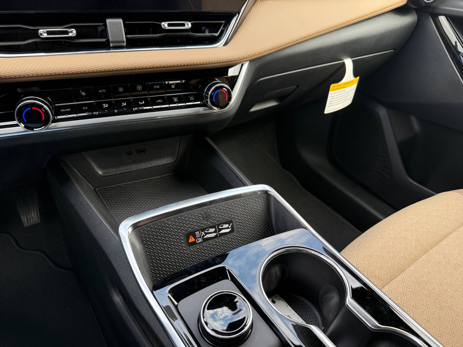New 2026 Polar White Tricoat Chevrolet FWD ACTIV image 13