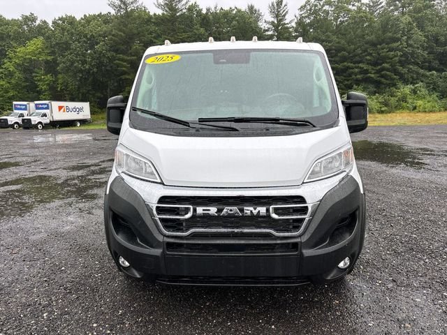 Used 2025 White Ram  image 2