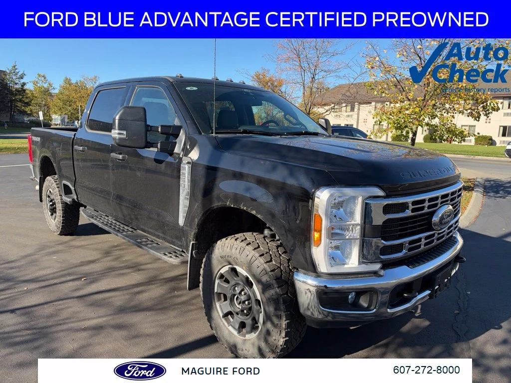 Used 2025 Black Ford XLT image 1
