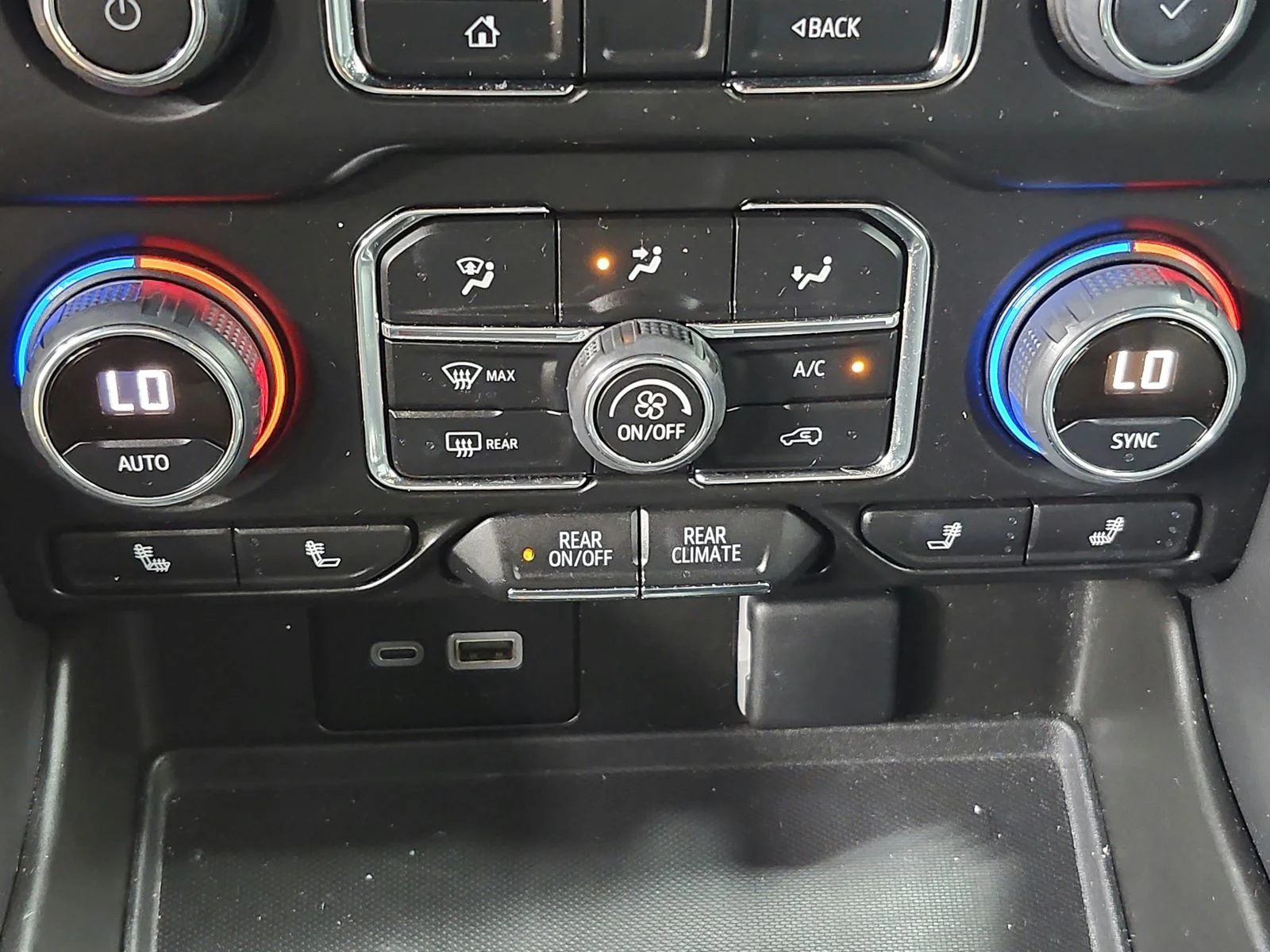 Used 2023 Gray Chevrolet LT image 31