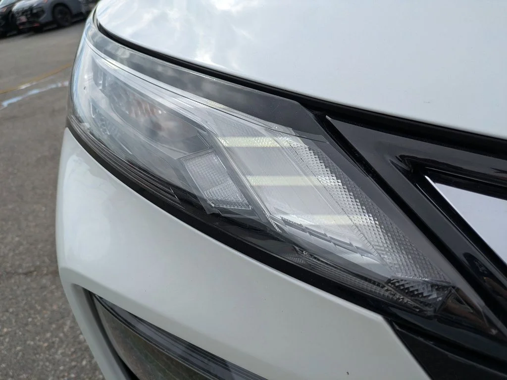 New 2026 Everest White Pearl TriCoat Nissan SV image 10