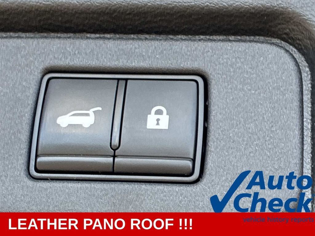 Used 2023 Gray Nissan SL image 15