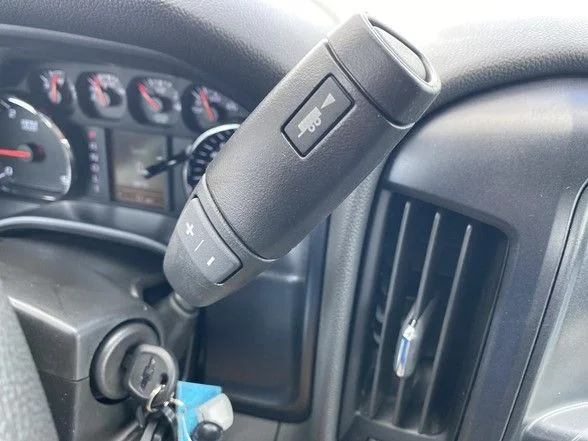 Used 2023 White Chevrolet Work Truck image 30