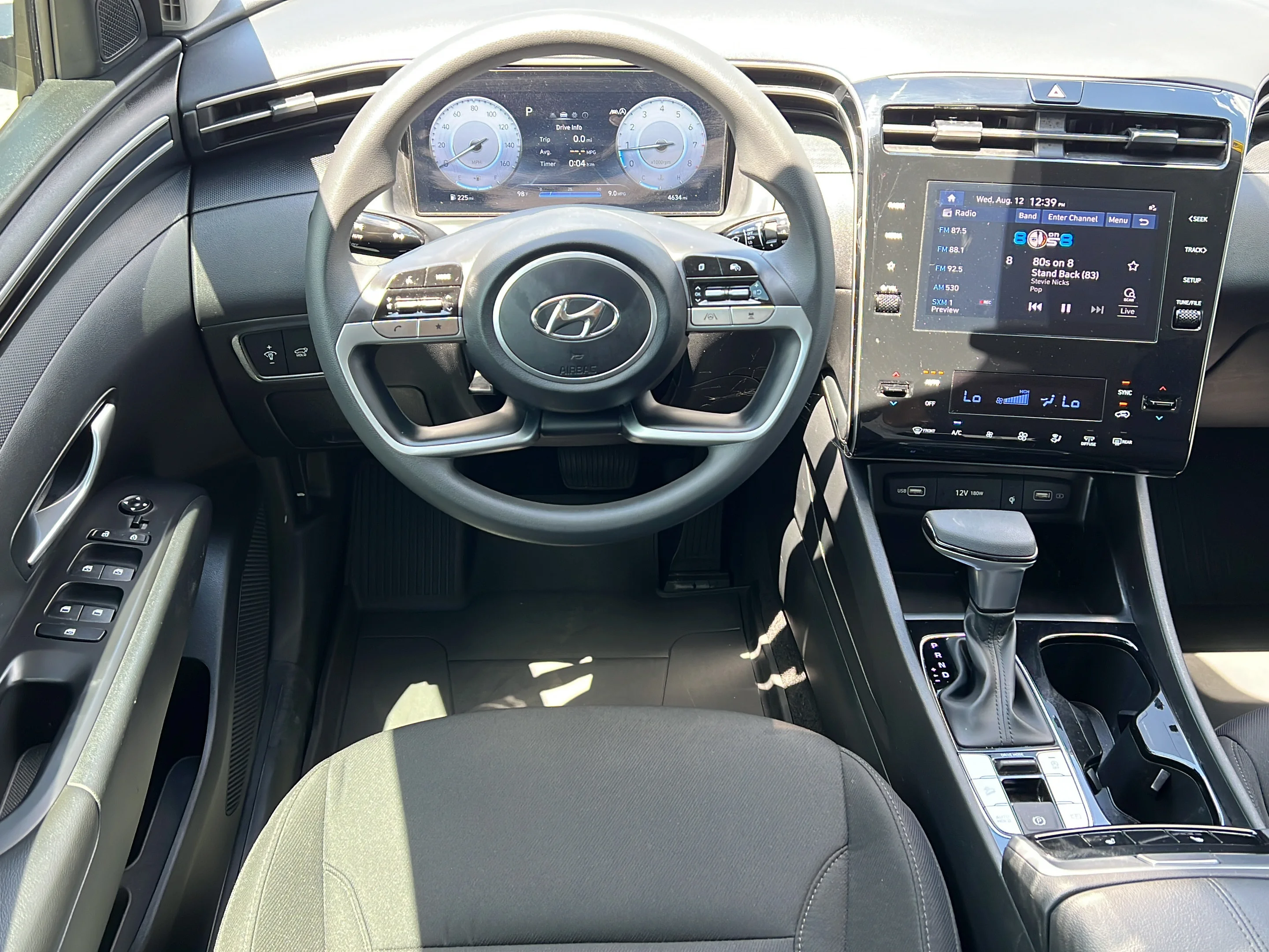 Used 2024 Shimmering Silver Hyundai SEL image 15