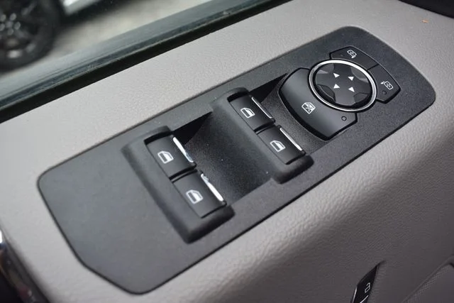 Used 2020 White Ford XLT image 22