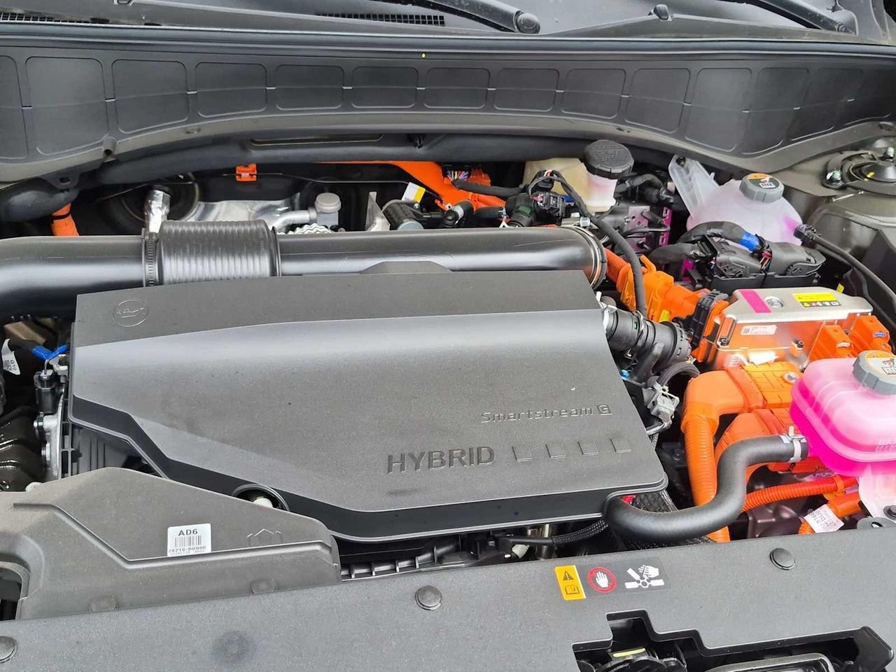 New 2026 Titan Green Hyundai Limited image 14