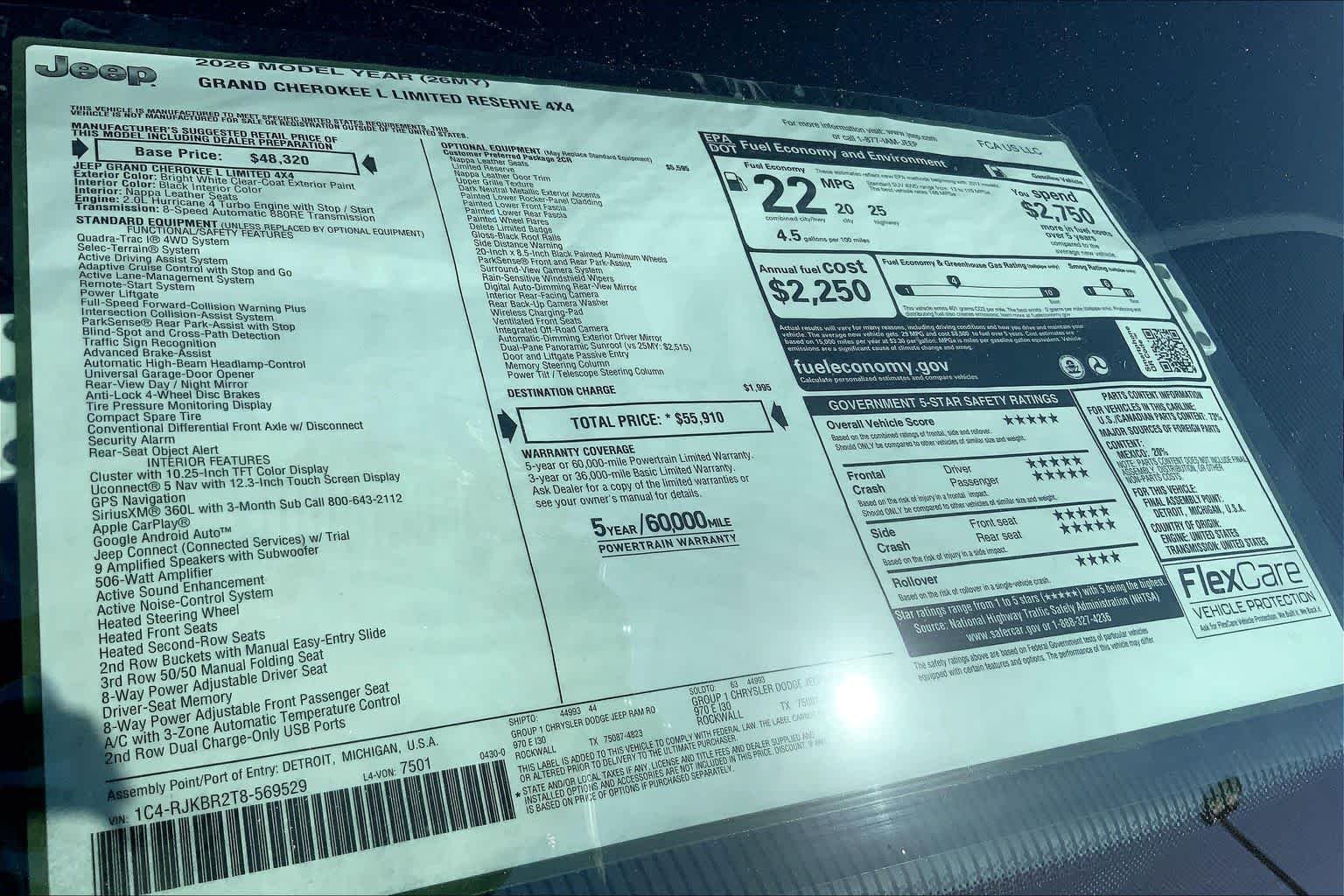 New 2026 Bright White Clear-Coat Exterior Paint Jeep Limited Reserve image 19
