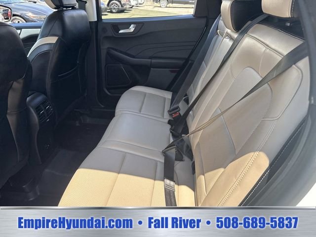 2021 Ford Escape SEL - Photo 16