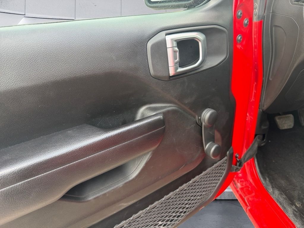 Used 2023 Red Jeep Sport image 7