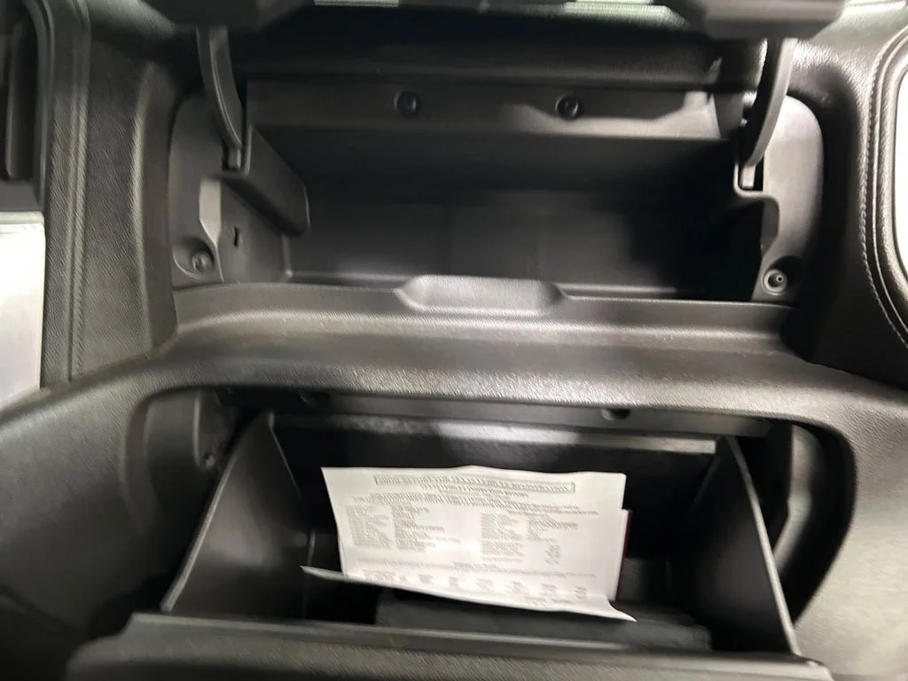 Used 2020 Blue GMC Elevation image 28