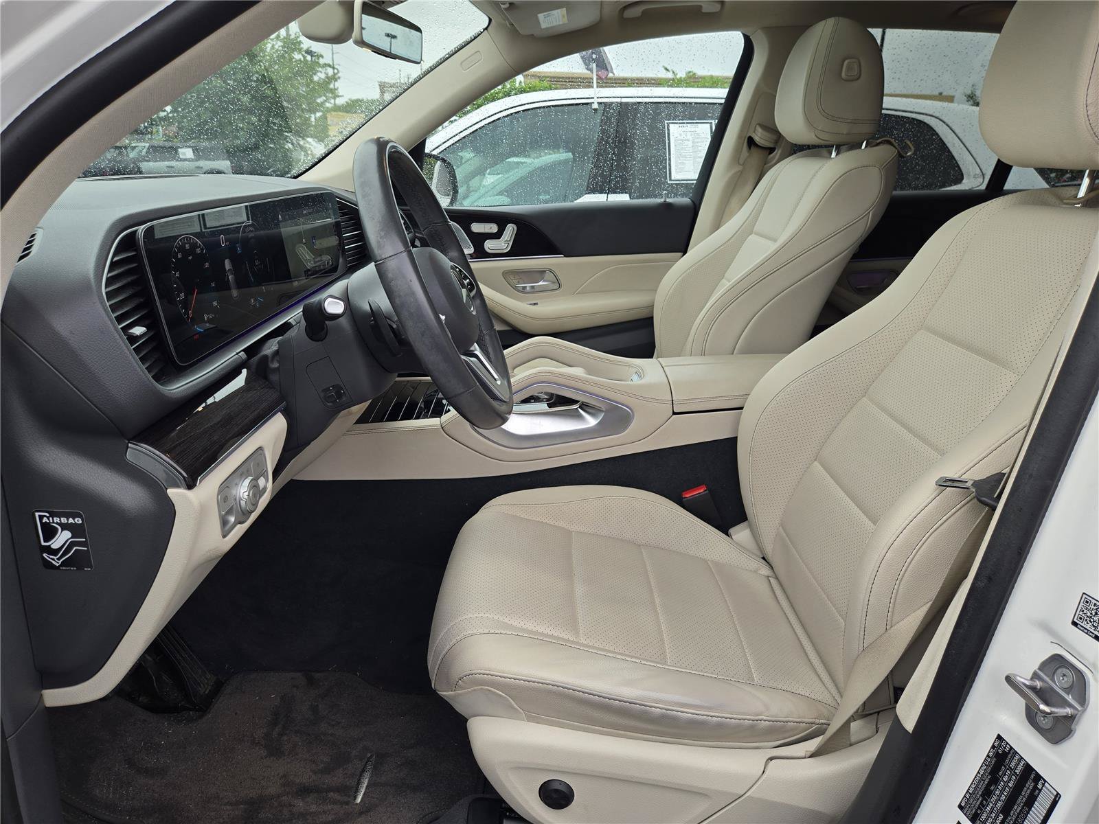 Used 2020 White Mercedes-Benz GLE 350 image 24