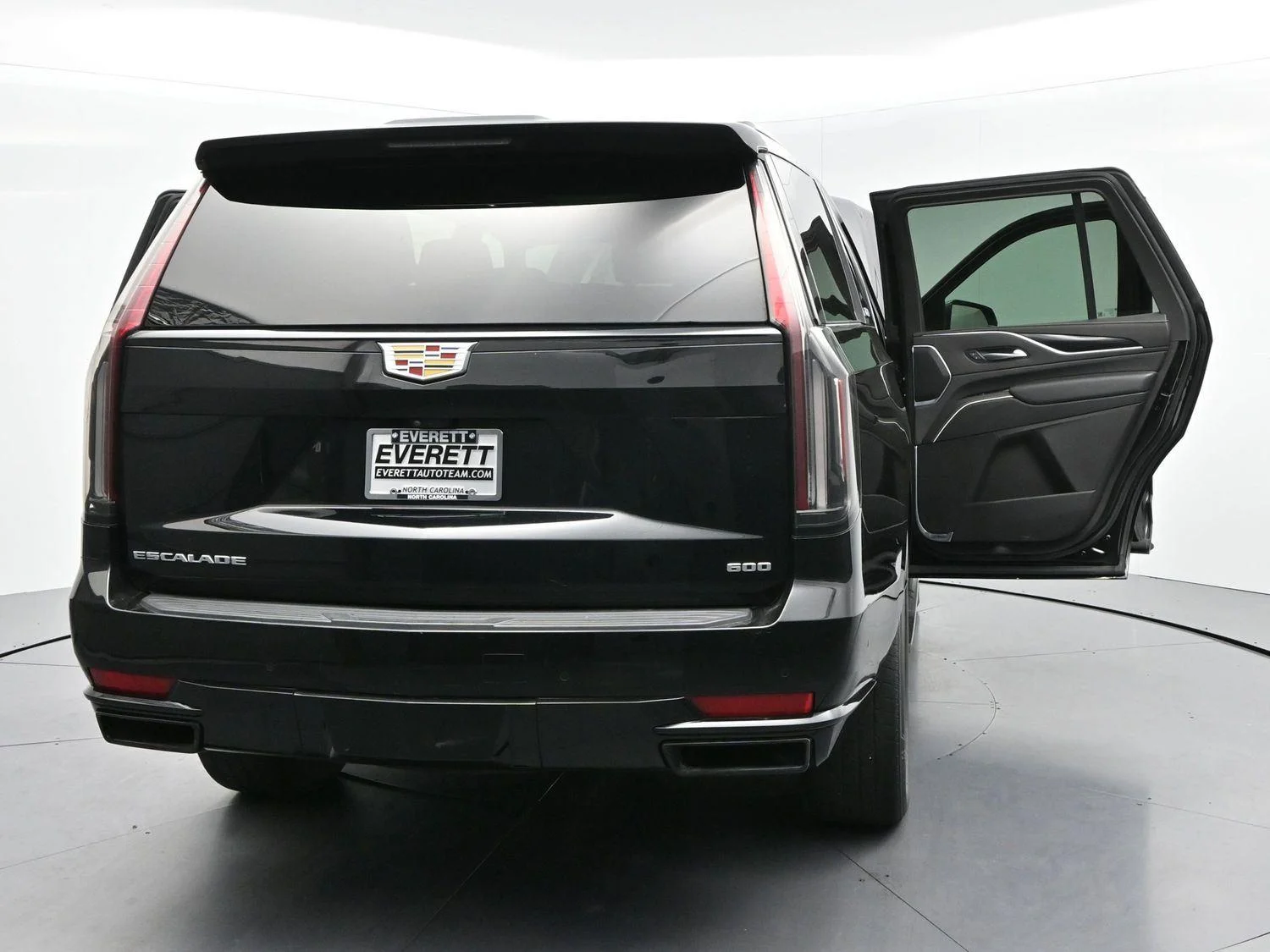 Used 2023 Black Raven Cadillac Sport image 45