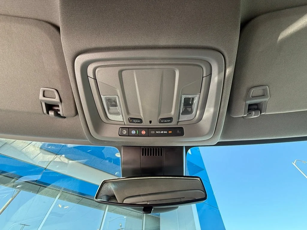 Used 2022 Glacier Blue Metallic Chevrolet LT image 28