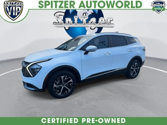 Used 2023 White Kia EX image 4
