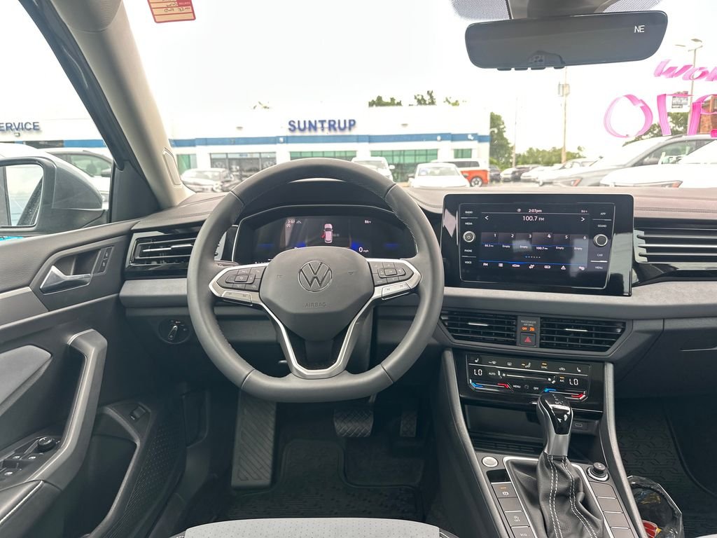 New 2026 Gray Volkswagen 1.5T SE image 24