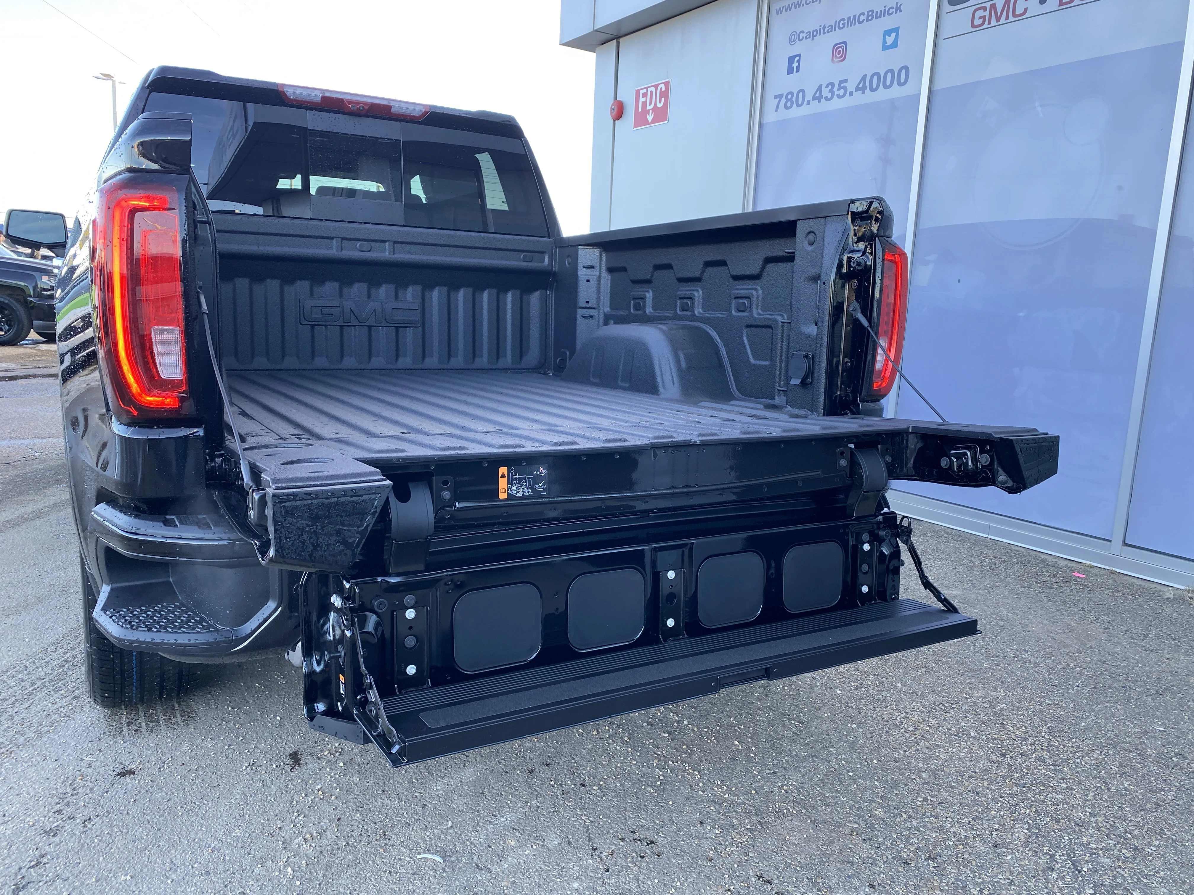 New 2026 ONYX BLACK GMC Denali image 5