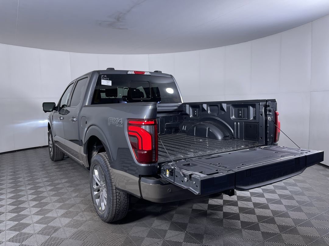 New 2026 Carbonized Gray Metallic Ford King Ranch image 26