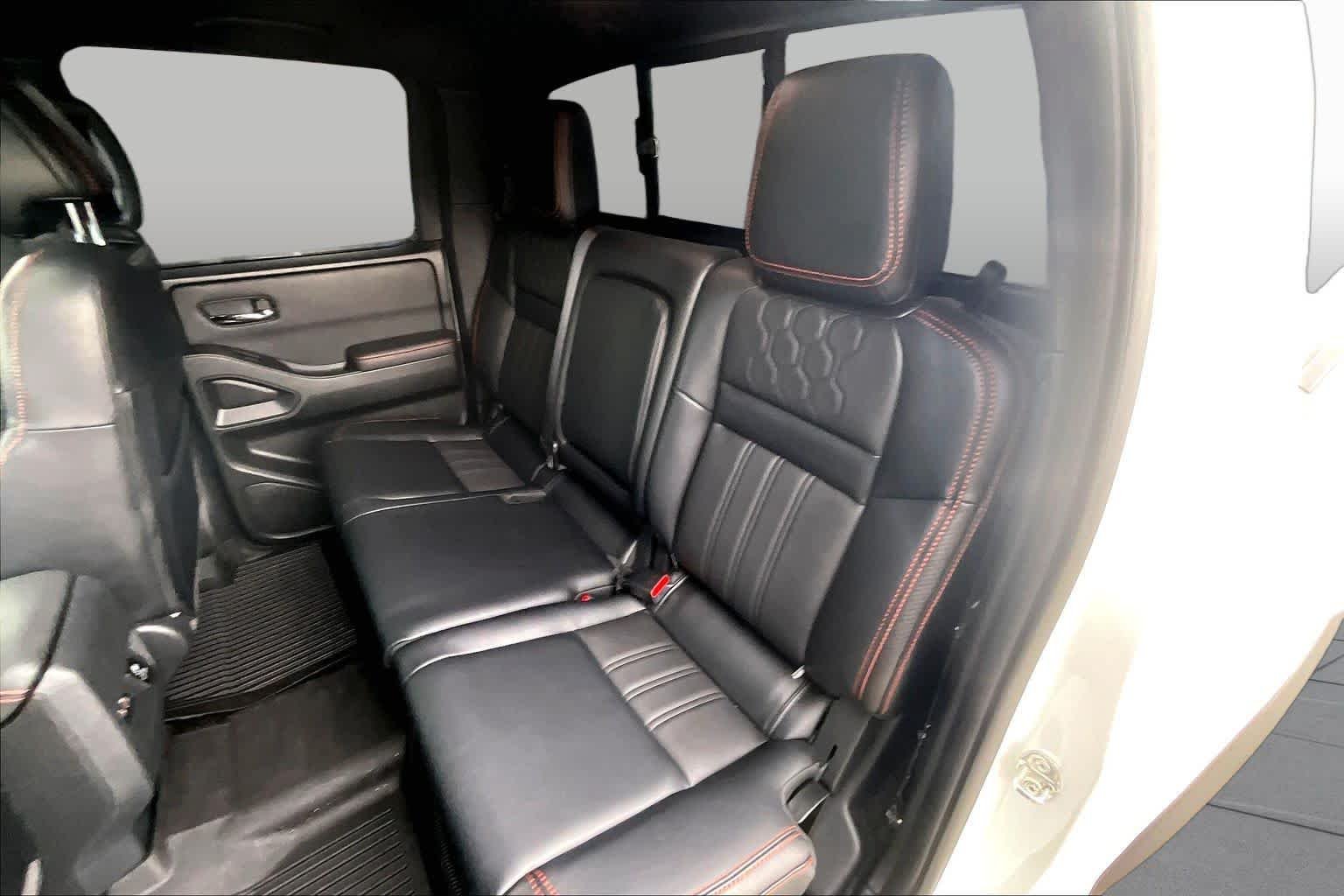 Used 2024 Glacier White Nissan PRO-4X image 18