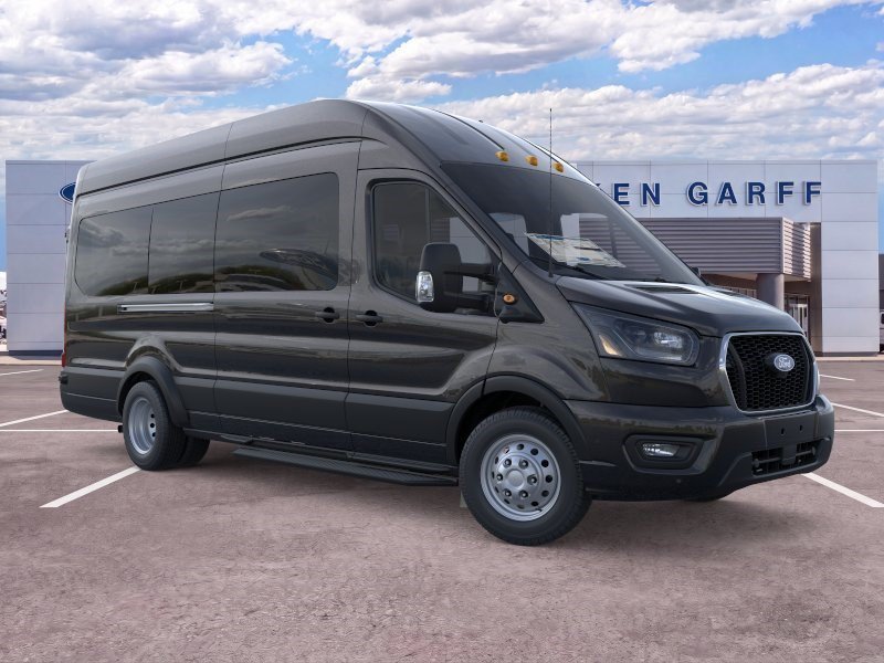 New 2026 Agate Black Metallic Ford XLT image 8