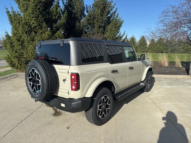 New 2026 Desert Sand Ford Outer Banks® image 35