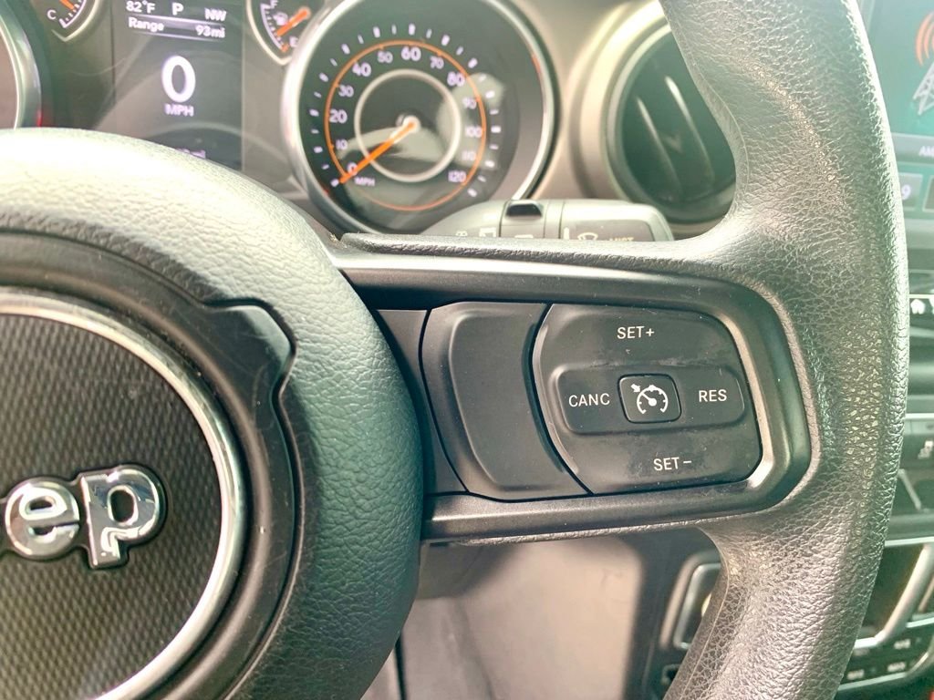 Used 2018 White Jeep Sport image 28