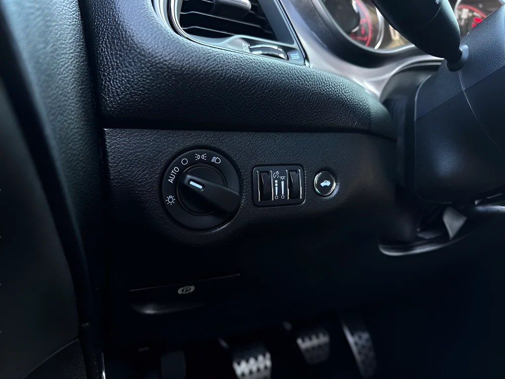 2023 Dodge Challenger R/T - Photo 22