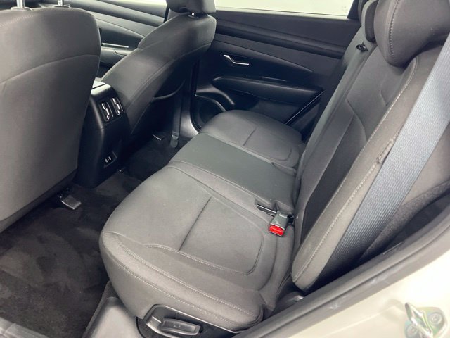 Used 2025 White Pearl Hyundai SEL image 10