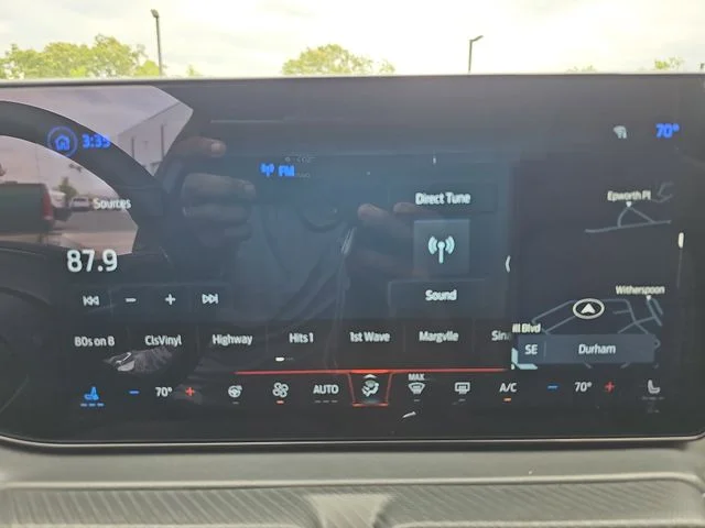 Used 2024 Gray Ford GT Premium image 20