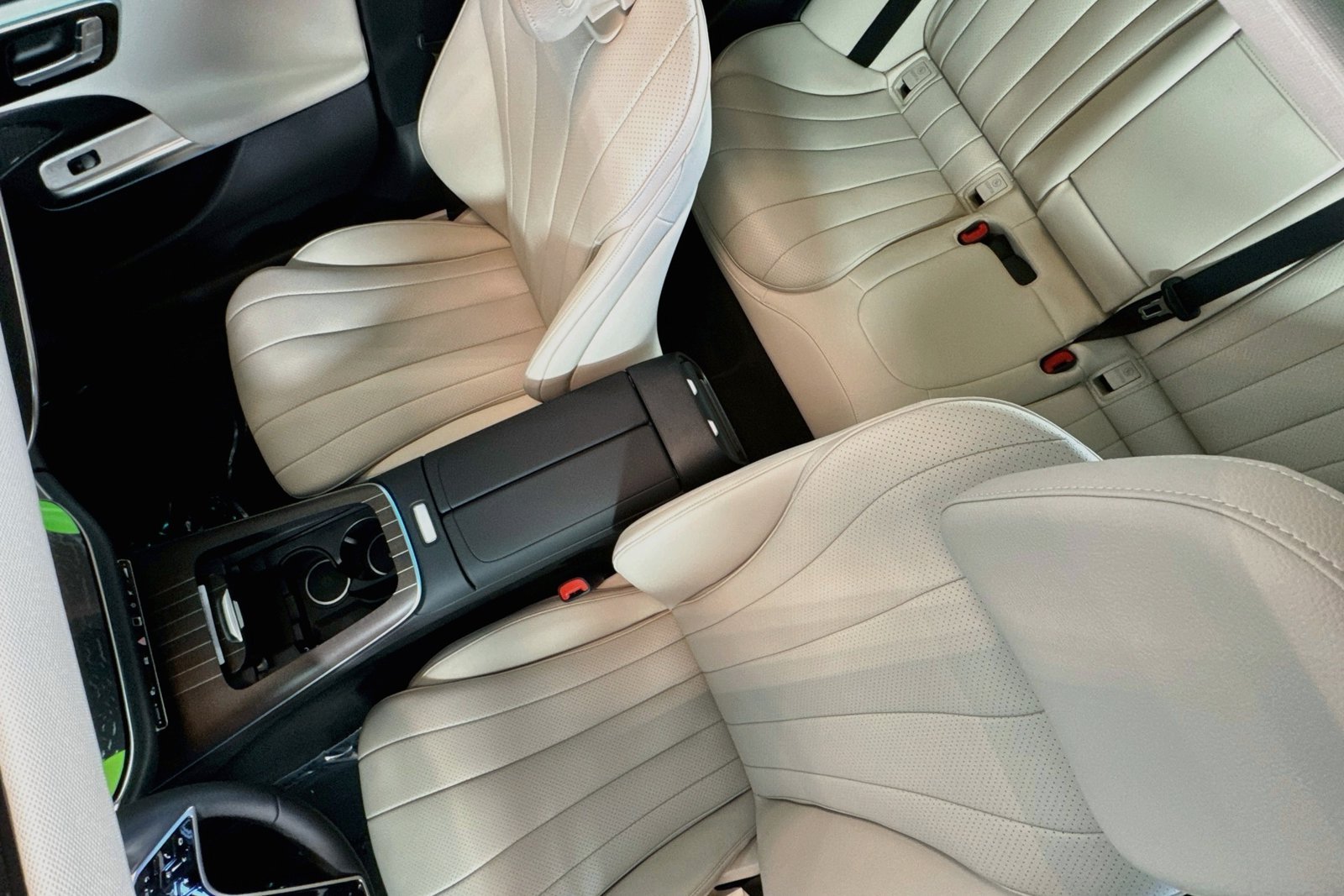 New 2027 Polar White Mercedes-Benz E 450 image 19