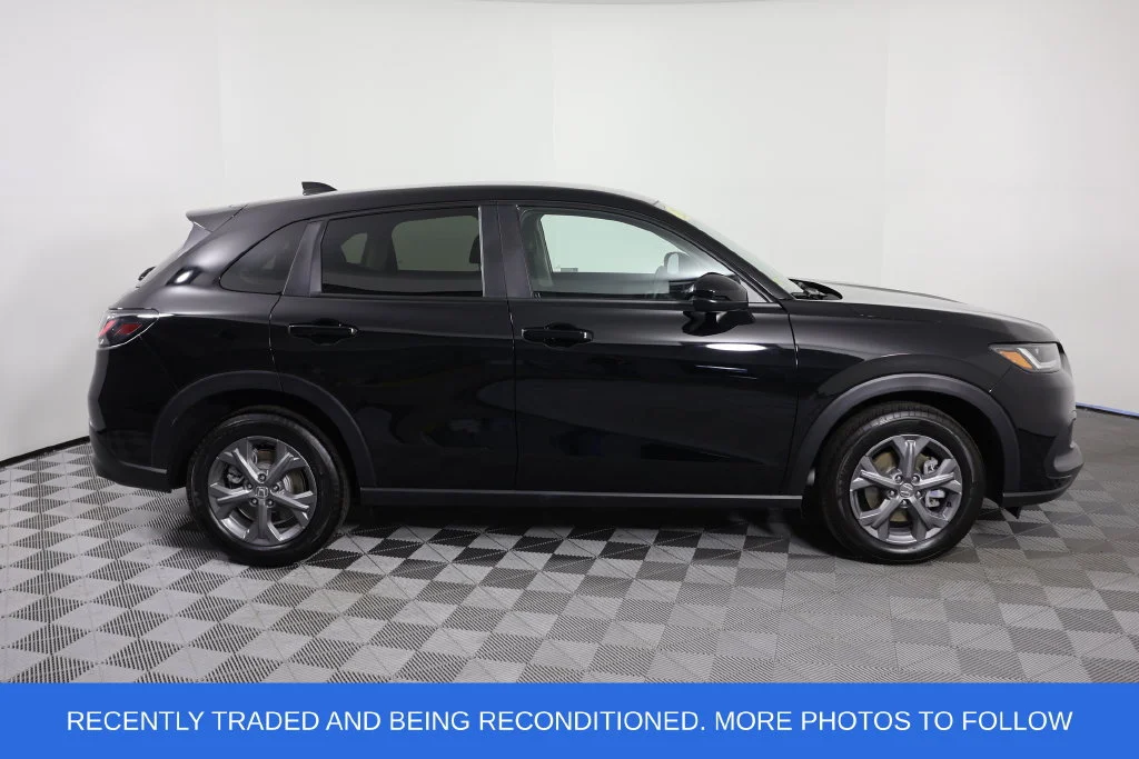 Used 2026 Crystal Black Pearl Honda LX image 9