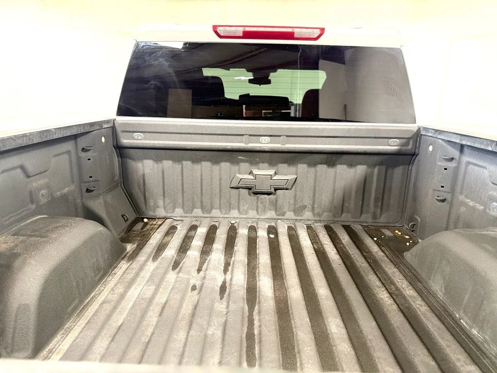 Used 2025 White Chevrolet Custom Trail Boss image 6