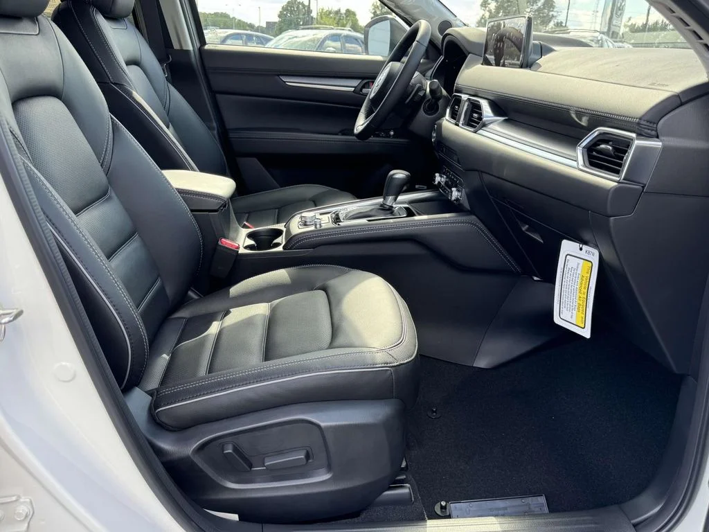 Certified Used 2025 White Metallic Mazda 2.5 S Premium Plus Package image 16