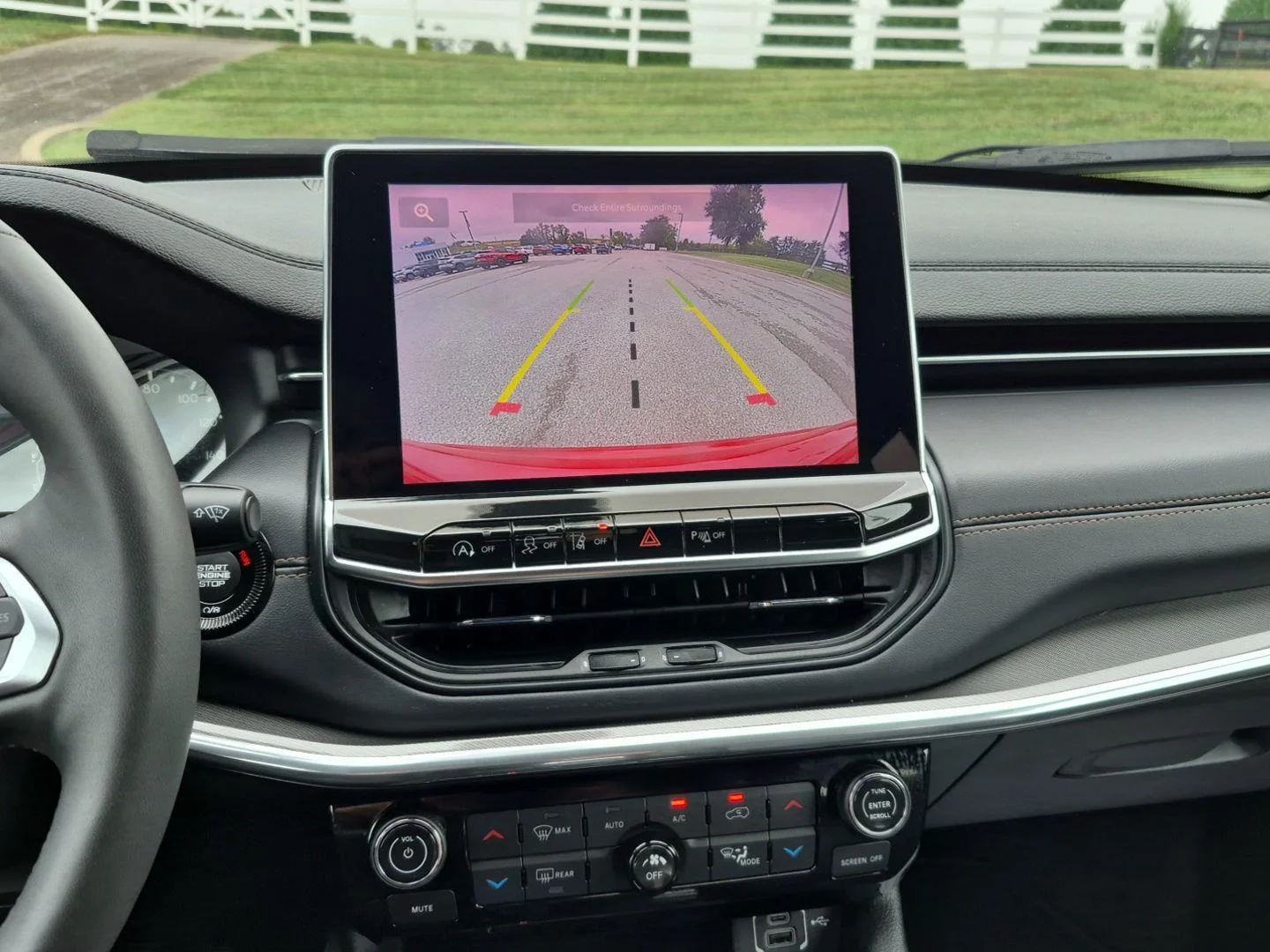 2023 Jeep Compass (RED) Edition - Photo 12