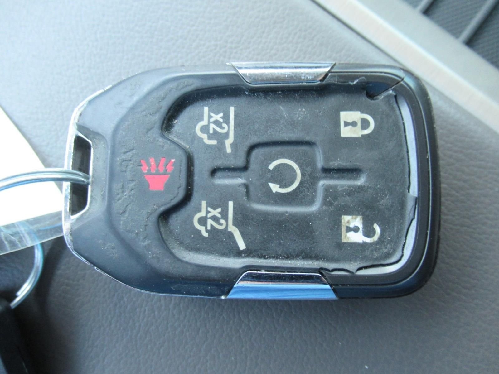 Used 2019  GMC Denali image 34