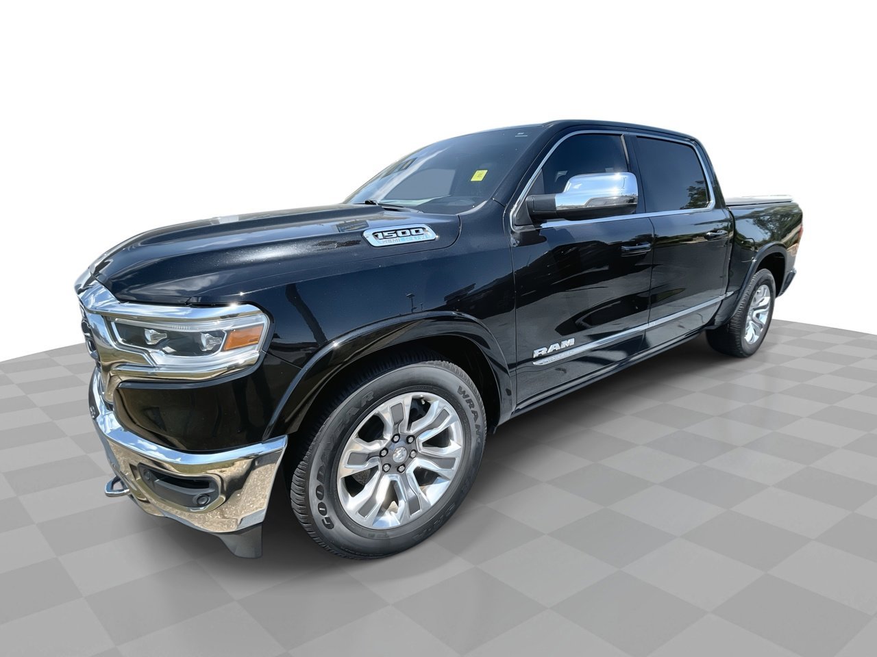 2023 RAM 1500 Limited 4x4 Crew Cab 5'7's photo