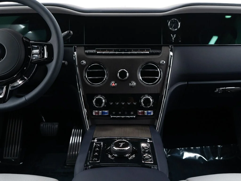 2026 Rolls-Royce Cullinan Base - Photo 38