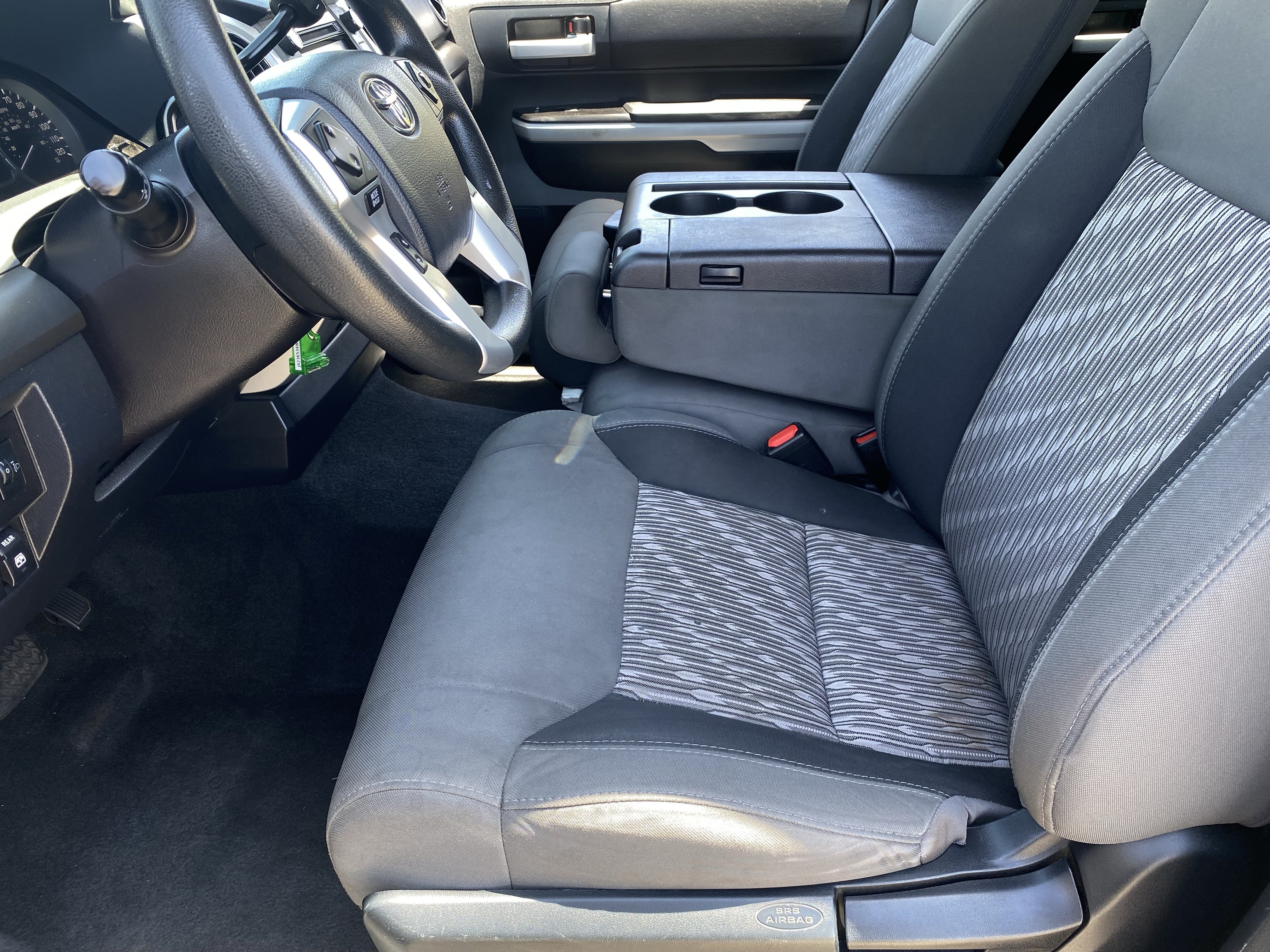 Used 2018 Magnetic Gray Metallic Toyota SR5 image 16