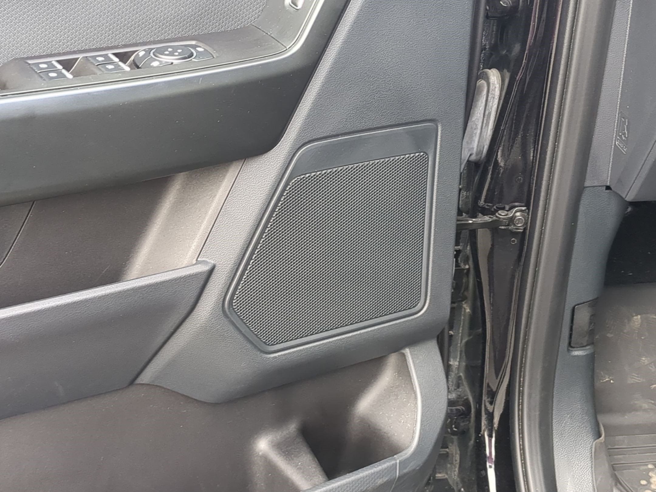 Used 2023 Agate Black Metallic Ford XL image 13