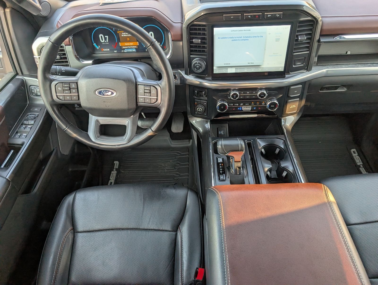 Used 2023 Oxford White Ford Lariat image 6