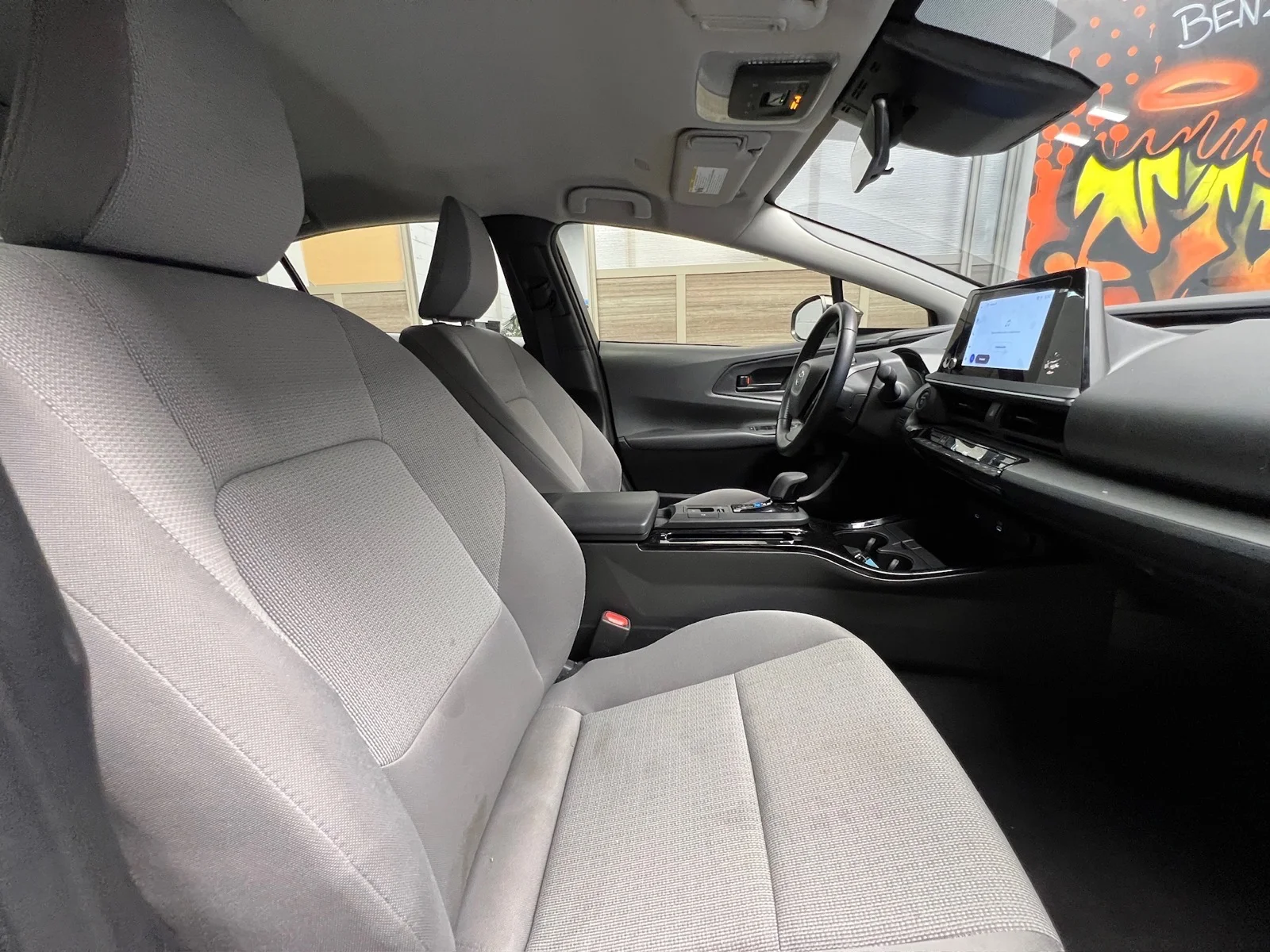 Used 2024 Cutting Edge (1l0) Toyota LE image 22