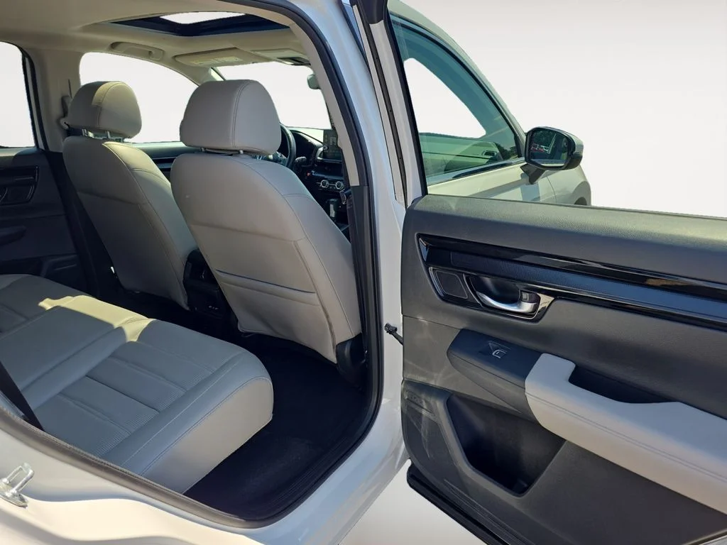 Used 2025 WHITE Honda EX-L image 12